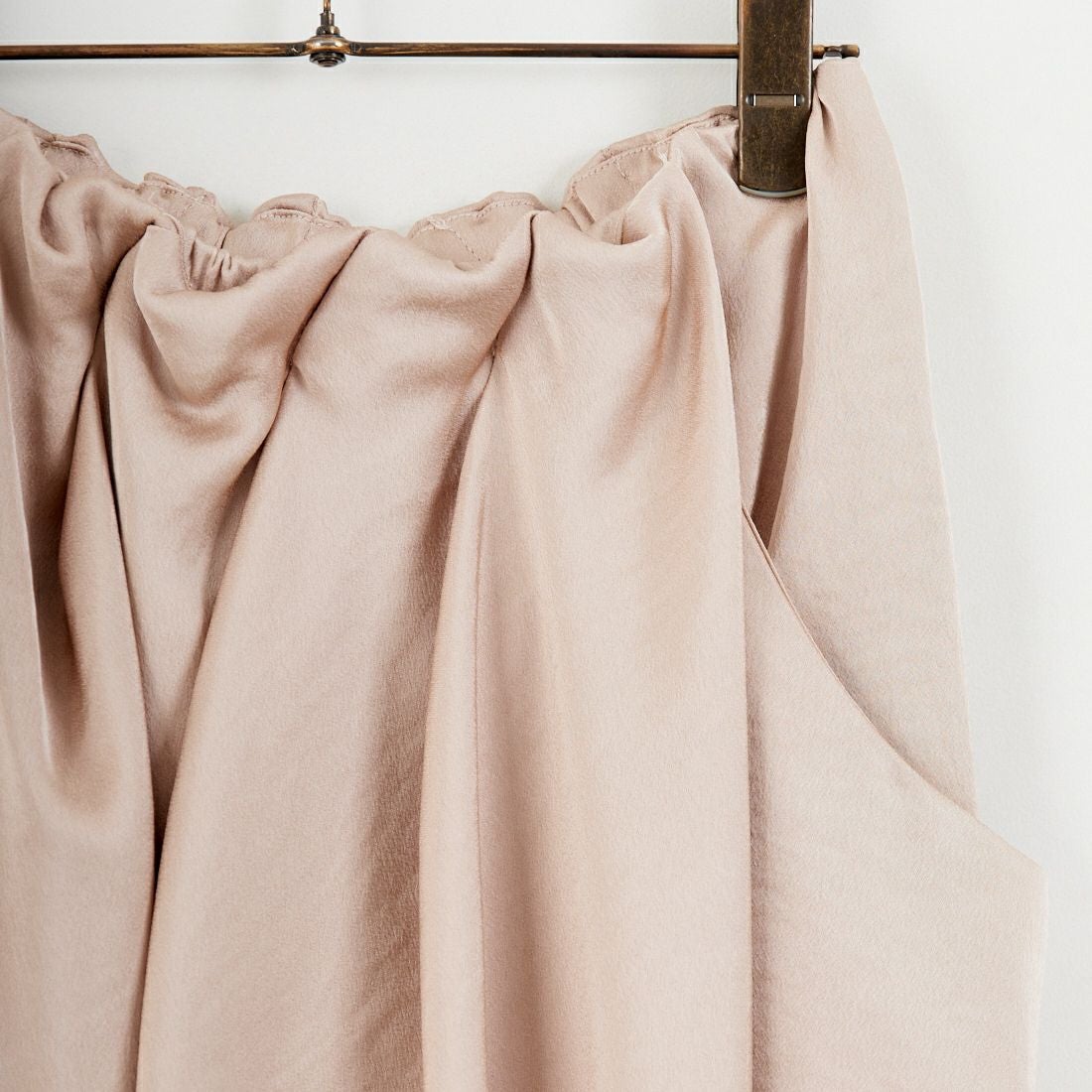 DIGNITE COLLIER [ディニテコリエ] サテンタックドレープスカート [80256516] 012 ﾋﾟﾝｸ