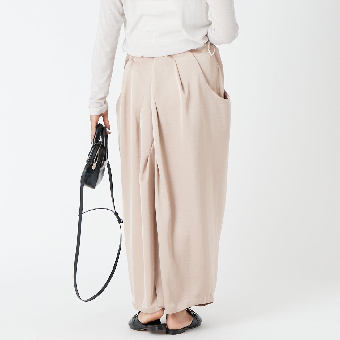 DIGNITE COLLIER [ディニテコリエ] サテンタックドレープスカート [80256516] 012 ﾋﾟﾝｸ &&モデル身長：162cm 着用サイズ：F&&