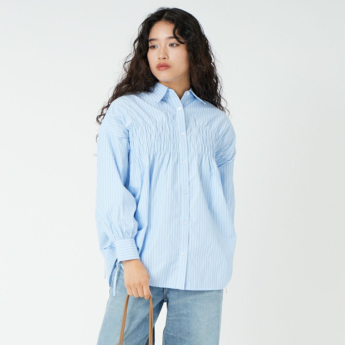 Jf Ready Made [ジェイエフレディメイド] シャーリングシャツ [3110306] 510 ｻｯｸｽST &&モデル身長：162cm 着用サイズ：F&&