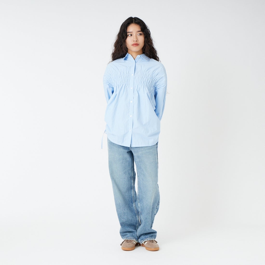 Jf Ready Made [ジェイエフレディメイド] シャーリングシャツ [3110306] 510 ｻｯｸｽST &&モデル身長：162cm 着用サイズ：F&&