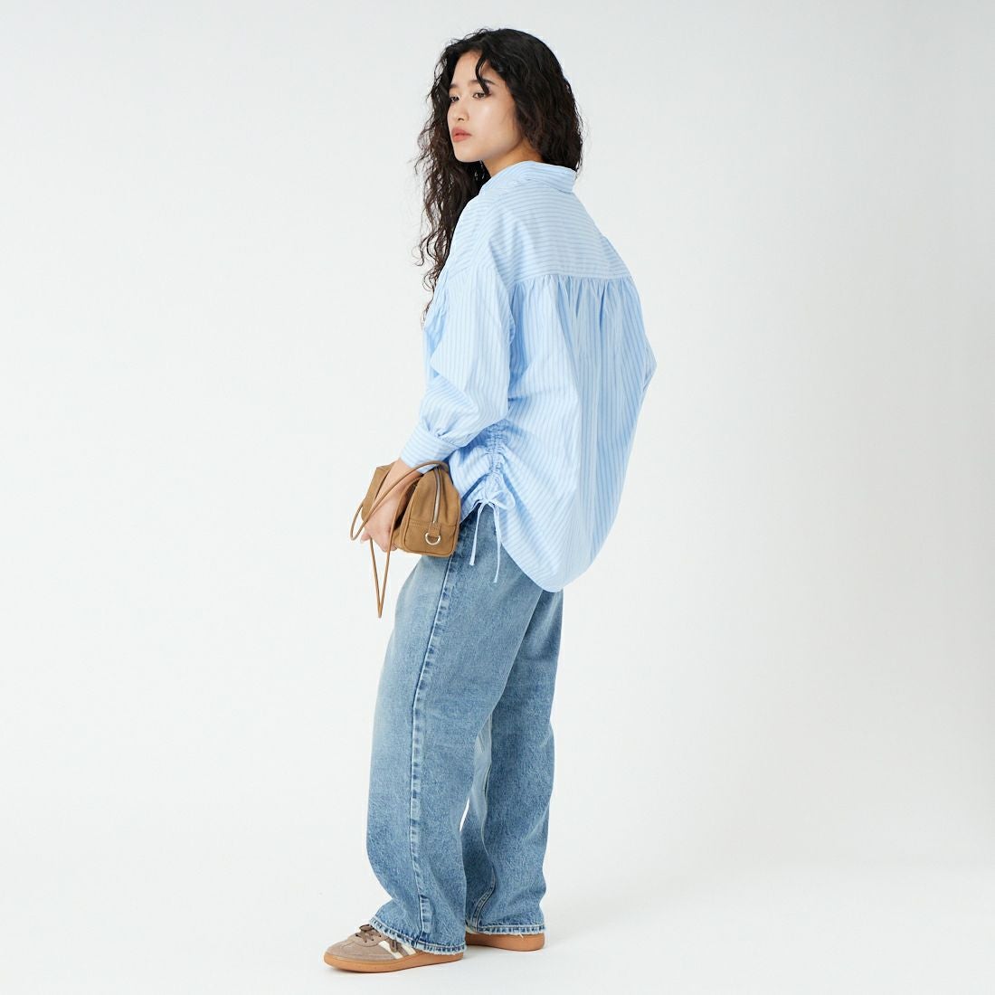 Jf Ready Made [ジェイエフレディメイド] シャーリングシャツ [3110306] 510 ｻｯｸｽST &&モデル身長：162cm 着用サイズ：F&&