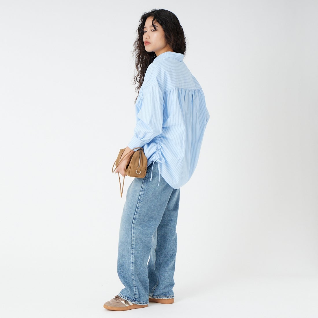 Jf Ready Made [ジェイエフレディメイド] シャーリングシャツ [3110306] 510 ｻｯｸｽST &&モデル身長：162cm 着用サイズ：F&&