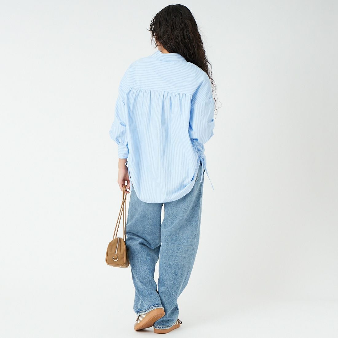 Jf Ready Made [ジェイエフレディメイド] シャーリングシャツ [3110306] 510 ｻｯｸｽST &&モデル身長：162cm 着用サイズ：F&&