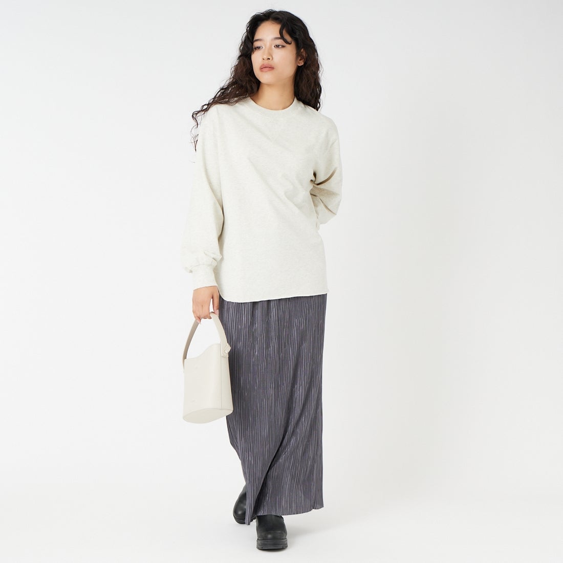 Jf Ready Made [ジェイエフレディメイド] ダブルガゼット裏毛プルオーバー [3110102] 822 ｵｰﾄﾐｰﾙ &&モデル身長：162cm 着用サイズ：F&&