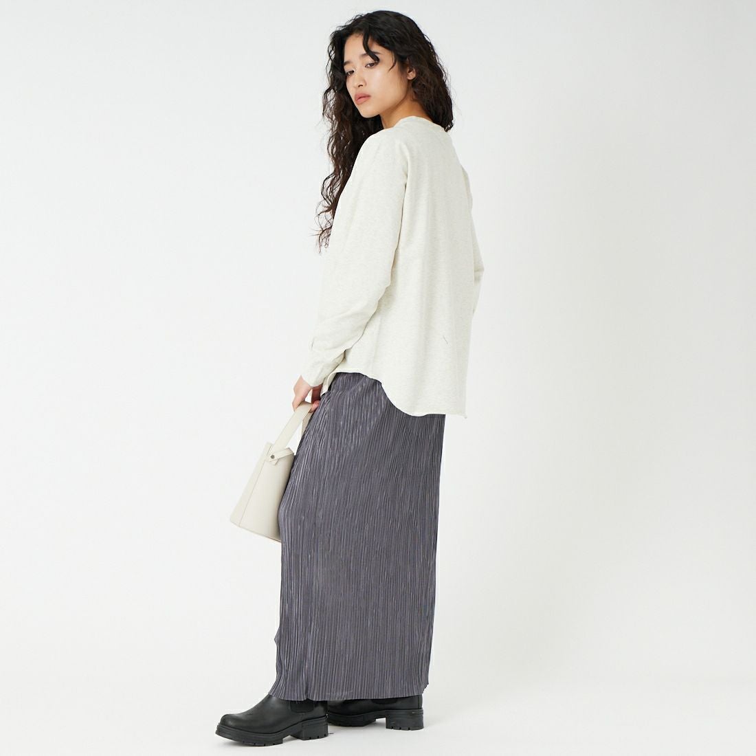 Jf Ready Made [ジェイエフレディメイド] ダブルガゼット裏毛プルオーバー [3110102] 822 ｵｰﾄﾐｰﾙ &&モデル身長：162cm 着用サイズ：F&&