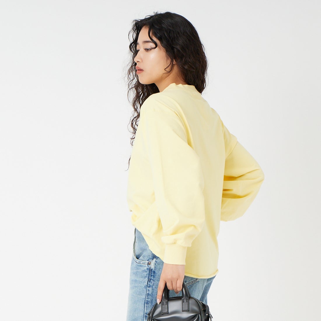 Jf Ready Made [ジェイエフレディメイド] ダブルガゼット裏毛プルオーバー [3110102] 201 ｲｴﾛｰ &&モデル身長：162cm 着用サイズ：F&&