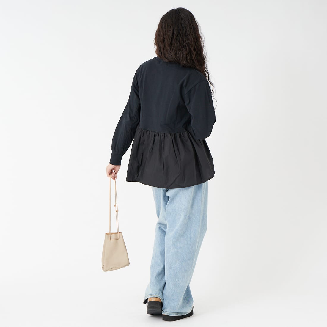 Jf Ready Made [ジェイエフレディメイド] 布帛ウエスト切替プルオーバー [3110103] 801 ﾌﾞﾗｯｸ &&モデル身長：162cm 着用サイズ：F&&