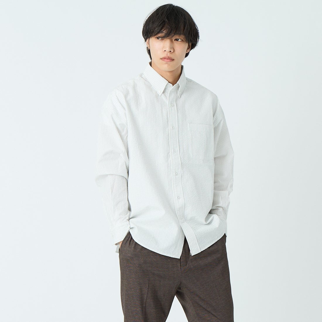 Jeans Factory Clothes [ジーンズファクトリークローズ] ビッグボタンダウンシャツ [JFC-261-023] A WH/BK ST &&モデル身長：179cm 着用サイズ：M&&