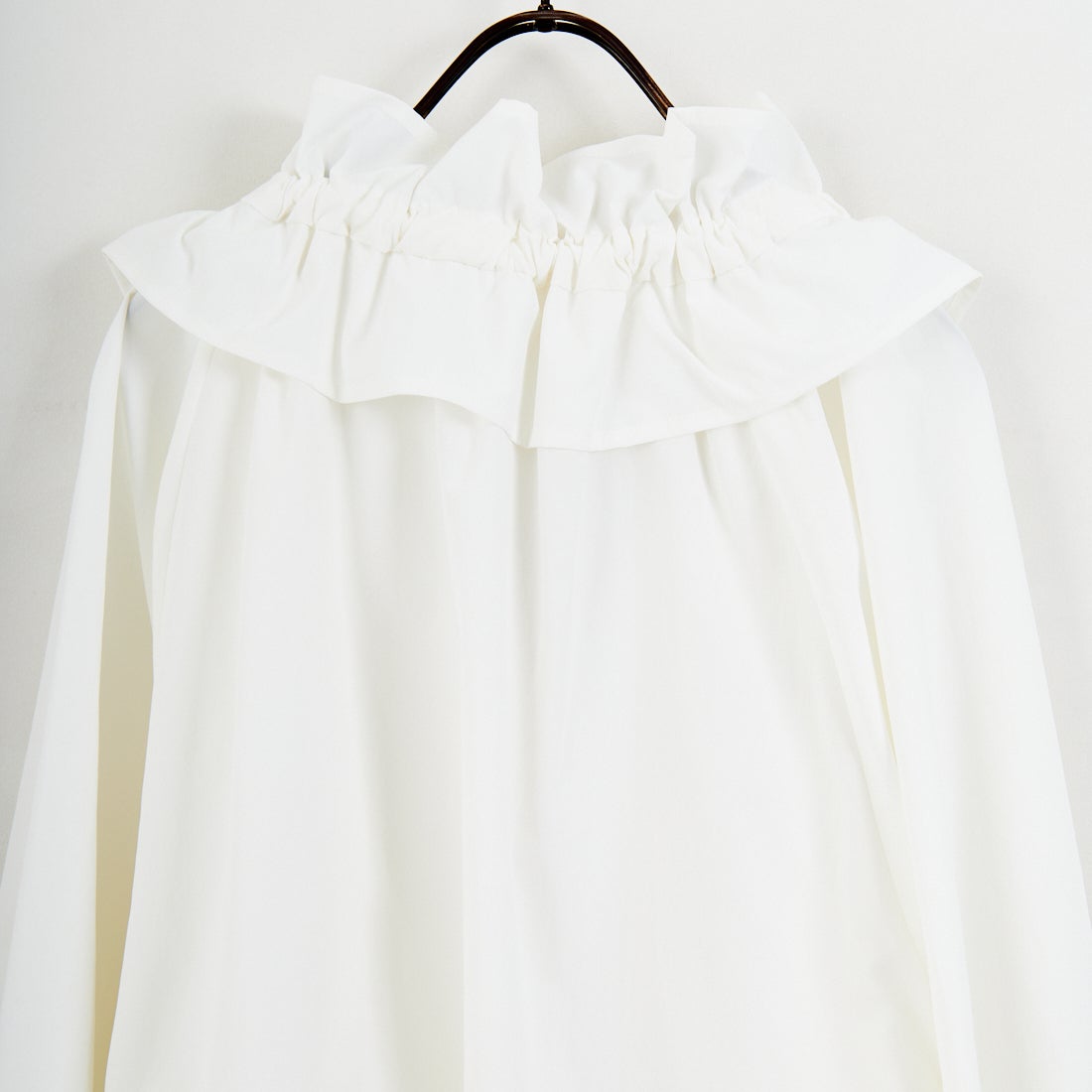 CLOCHE [クロシェ] フリルカラーシャツ [61085013] ｵﾌ