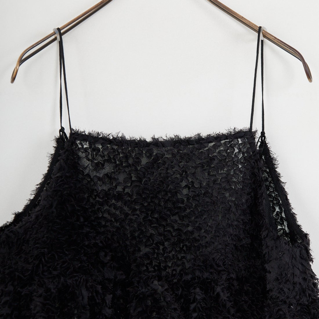 CHIGNON [シニヨン] 刺繍チュールビスチェ [1956-463BZ] BLACK