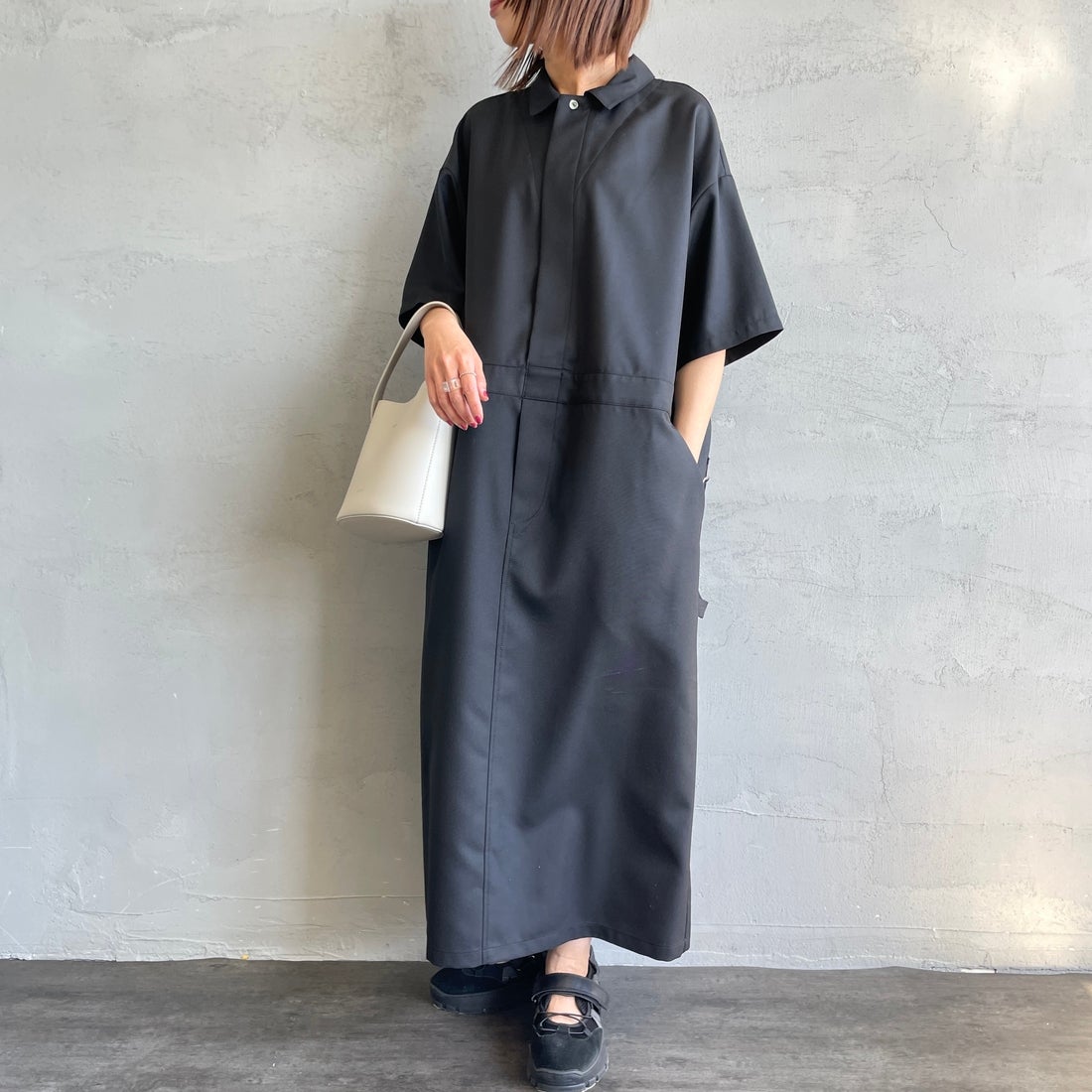 mizuiro ind [ミズイロインド] ペインターライクワンピース [1-250073] 99 BLACK &&モデル身長：159cm 着用サイズ：F&&