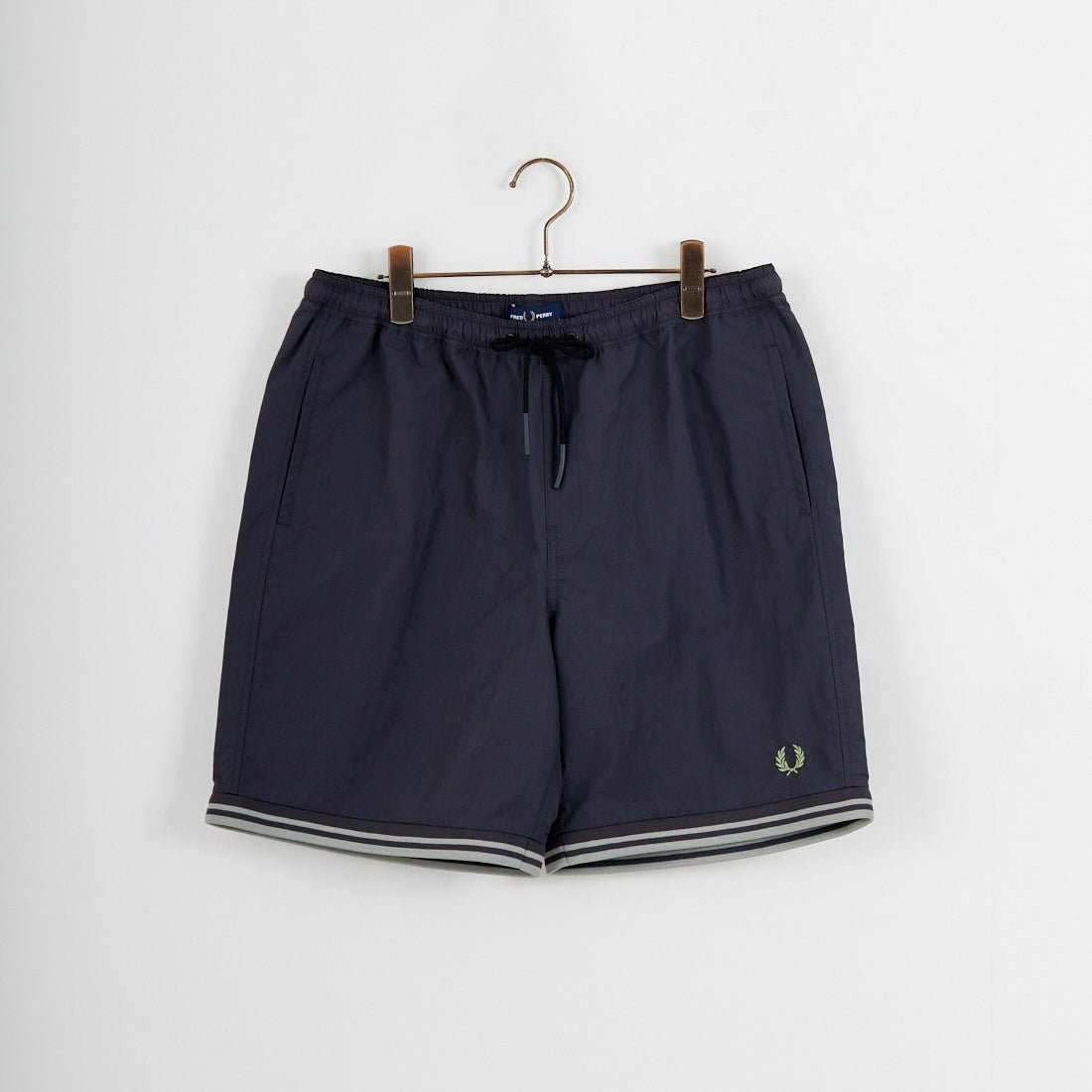 FRED PERRY [フレッドペリー] 別注 ツインティップライン ワンポイントロゴ刺繍 スイムショートパンツ [FPM-26S-020JF] ANCHOR GRE