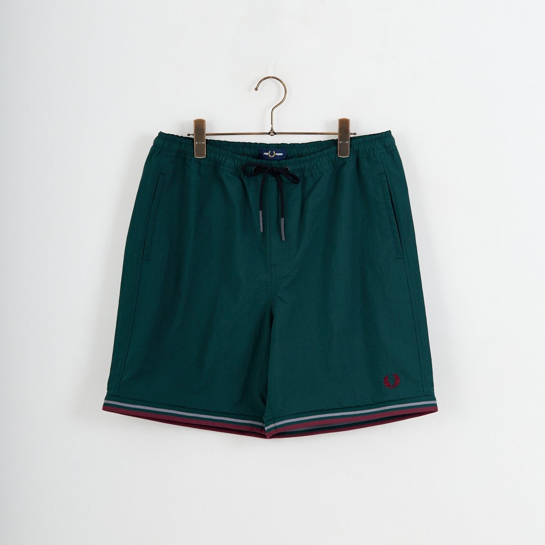 FRED PERRY [フレッドペリー] 別注 ツインティップライン ワンポイントロゴ刺繍 スイムショートパンツ [FPM-26S-020JF] GRASSROOTS
