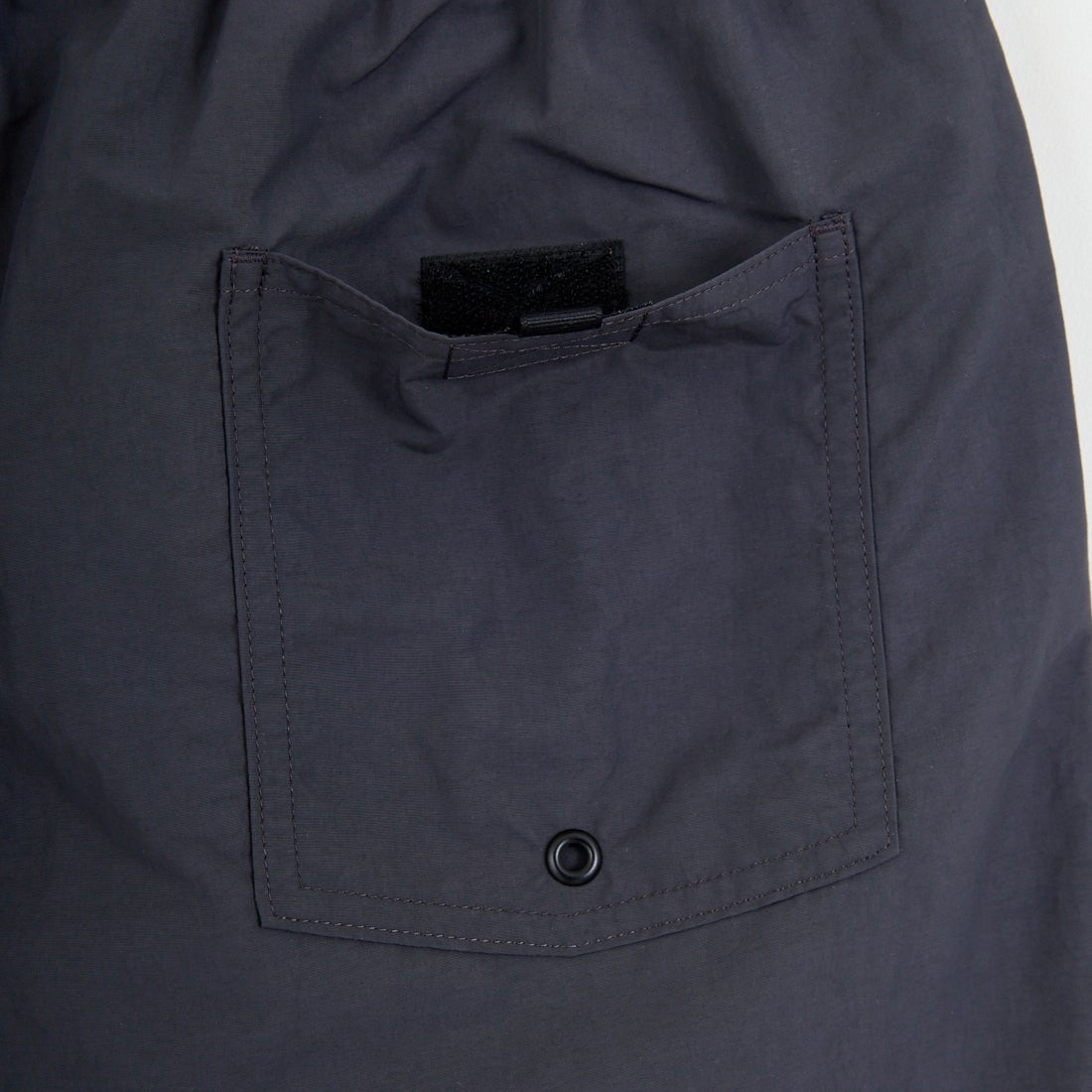 FRED PERRY [フレッドペリー] 別注 ツインティップライン ワンポイントロゴ刺繍 スイムショートパンツ [FPM-26S-020JF] ANCHOR GRE