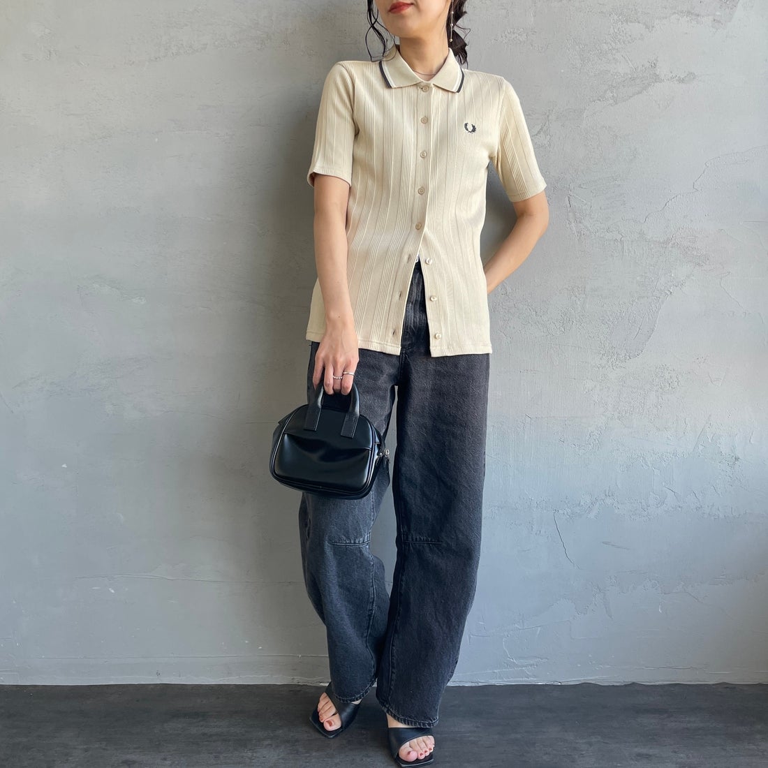 FRED PERRY [フレッドペリー] 別注 ツインティップライン リブポロシャツ [FPW-26S-033JF] OATMEAL/SN &&モデル身長：160cm 着用サイズ：10&&