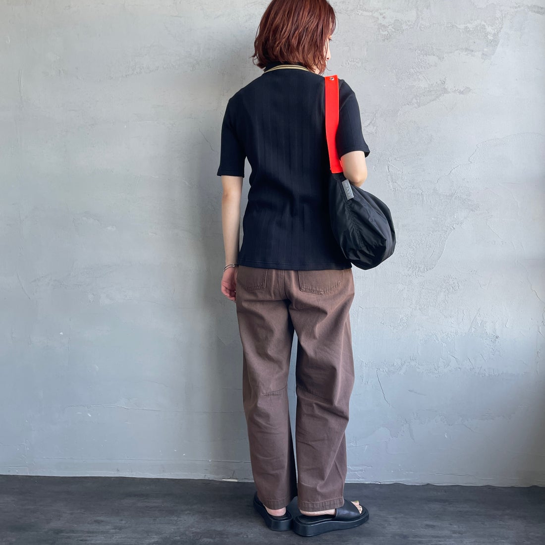 FRED PERRY [フレッドペリー] 別注 ツインティップライン リブポロシャツ [FPW-26S-033JF] BLACK/CHAM &&モデル身長：158cm 着用サイズ：10&&