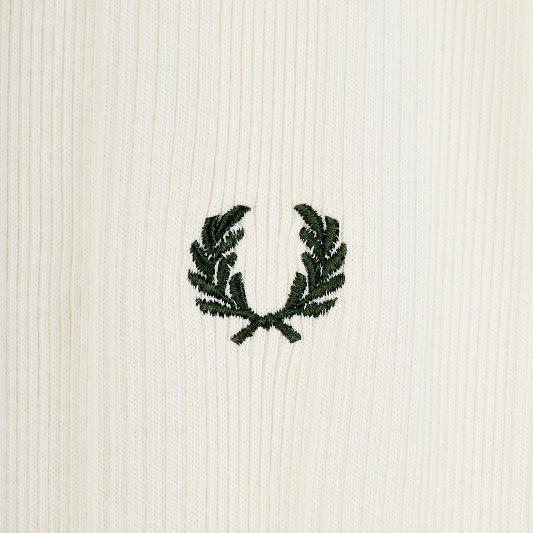 FRED PERRY [フレッドペリー] 別注 ランダムリブ ワンポイントロゴ刺繍リンガーTシャツ [FPW-26S-032JF] ECRU/GRASS