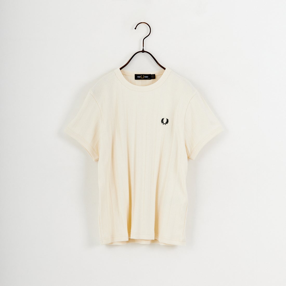 FRED PERRY [フレッドペリー] 別注 ランダムリブ ワンポイントロゴ刺繍リンガーTシャツ [FPW-26S-032JF] ECRU/GRASS