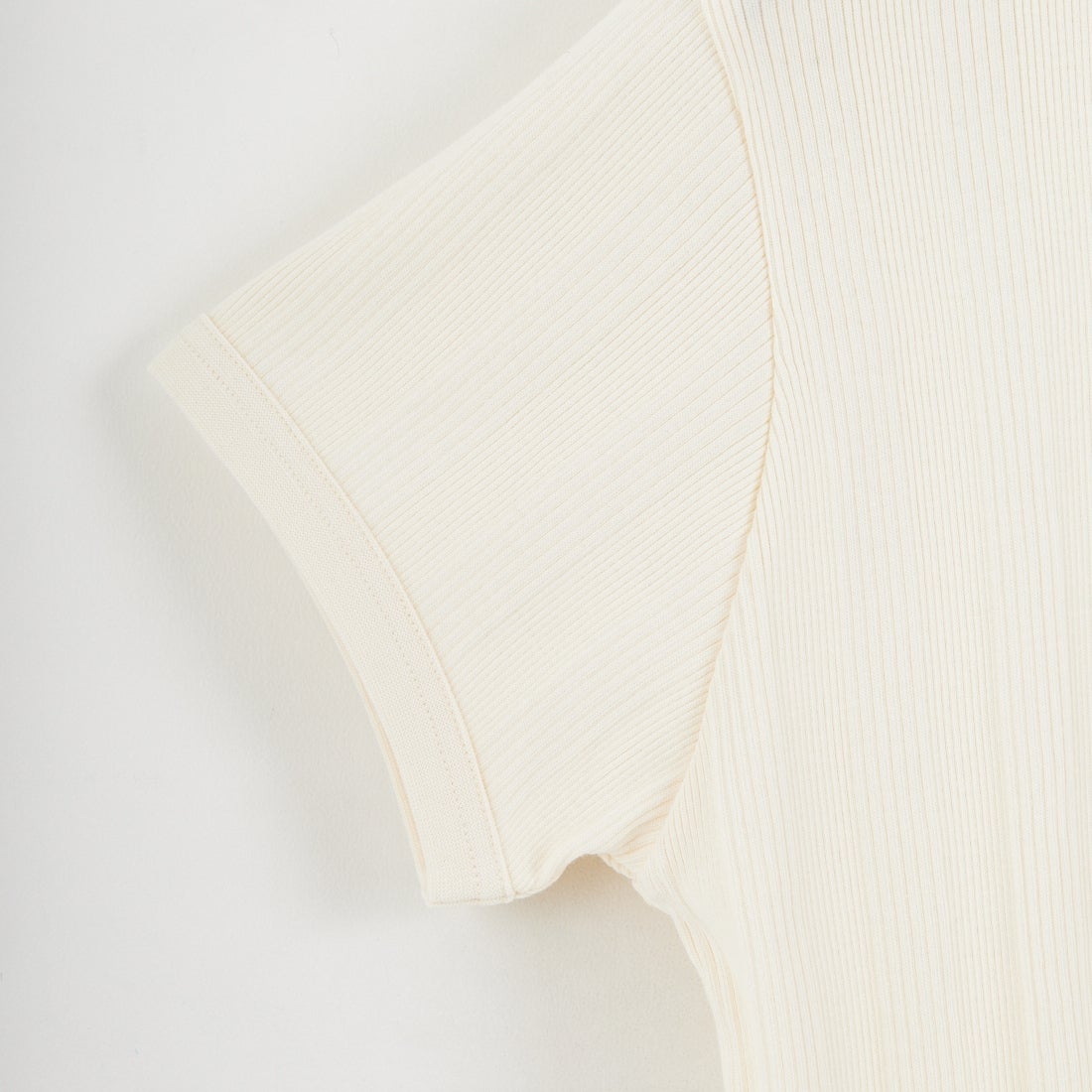 FRED PERRY [フレッドペリー] 別注 ランダムリブ ワンポイントロゴ刺繍リンガーTシャツ [FPW-26S-032JF] ECRU/GRASS