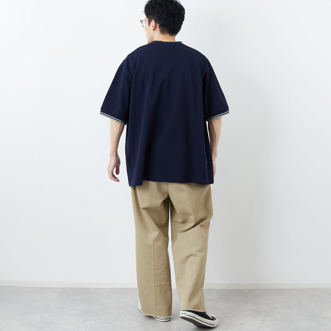 FRED PERRY [フレッドペリー] 別注 ツインティップライン ワイドシルエット鹿の子Tシャツ [FPM-26S-021JF] NAVY/SEAGR &&モデル身長：168cm 着用サイズ：L&&