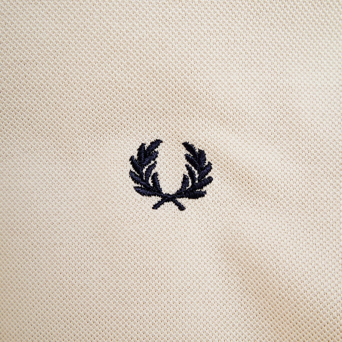 【BEAUTY&YOUTH別注】FRED PERRY鹿の子 ロゴ T Lサイズ FRED PERRY [フレッドペリー] 別注 ツインティップライン ワイド