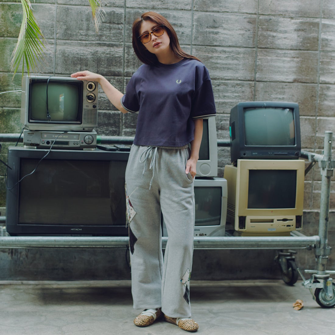 FRED PERRY [フレッドペリー] 別注 ツインティップライン ワンポイントロゴ刺繍 ショートポンチTシャツ [FPW-26S-034-JF] ANCHOR GRE