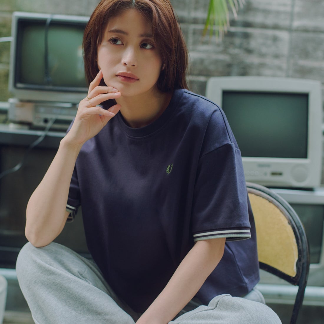 FRED PERRY [フレッドペリー] 別注 ツインティップライン ワンポイントロゴ刺繍 ショートポンチTシャツ [FPW-26S-034-JF] ANCHOR GRE