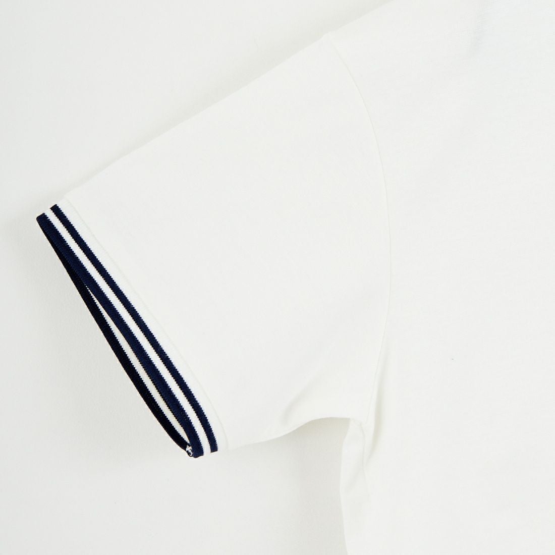 FRED PERRY [フレッドペリー] 別注 ツインティップライン ワンポイントロゴ刺繍 ショートポンチTシャツ [FPW-26S-034-JF] SNOW WHITE