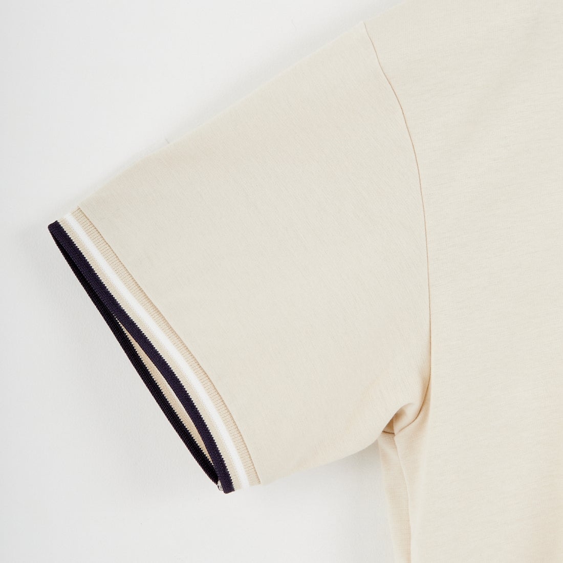 FRED PERRY [フレッドペリー] 別注 ツインティップライン ワンポイントロゴ刺繍 ショートポンチTシャツ [FPW-26S-034-JF]  OATMEAL/SN