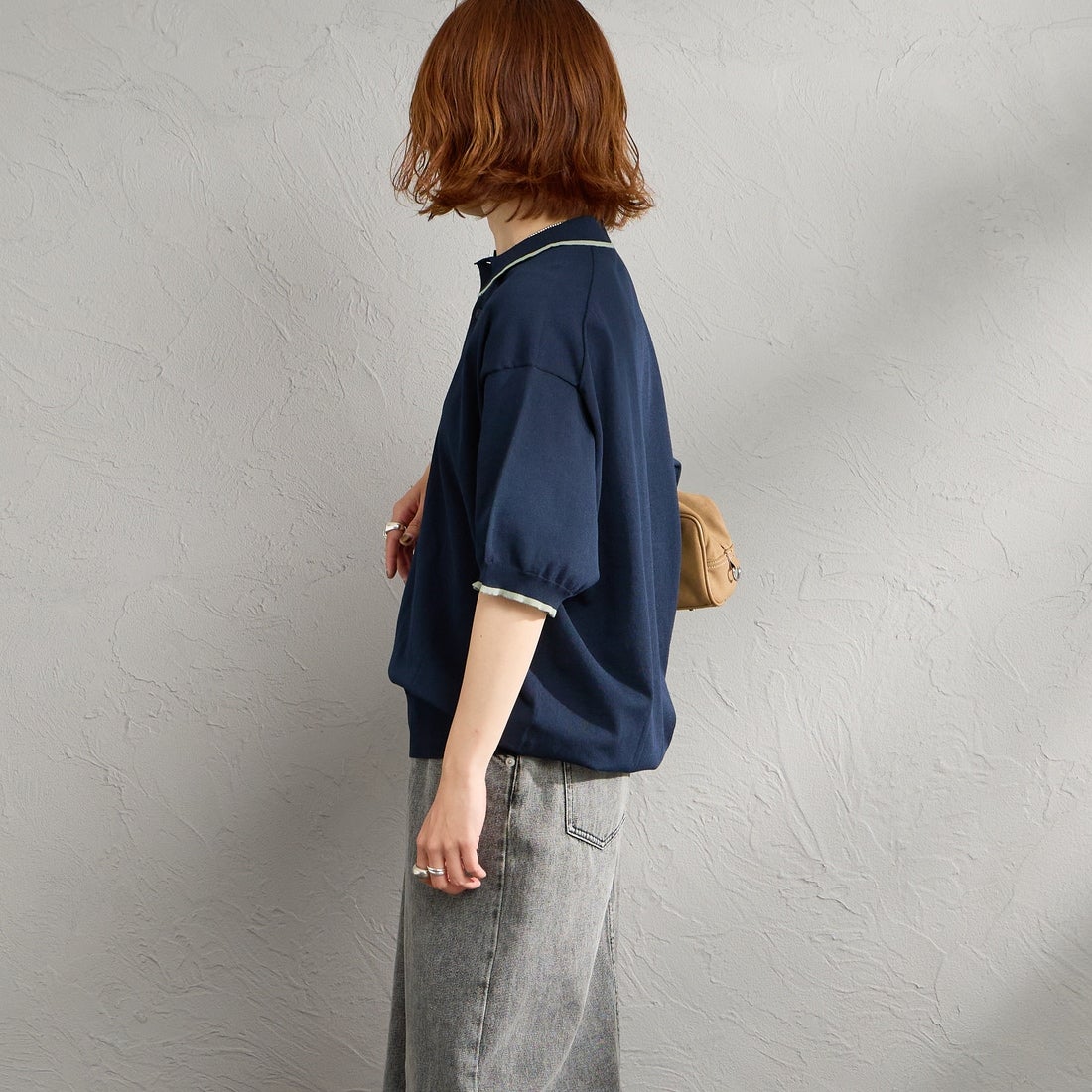 FRED PERRY [フレッドペリー] 別注 シングルティップライン サマーニットポロシャツ [FPM-26S-024JF] NAVY/SEAGR &&モデル身長：158cm 着用サイズ：S&&