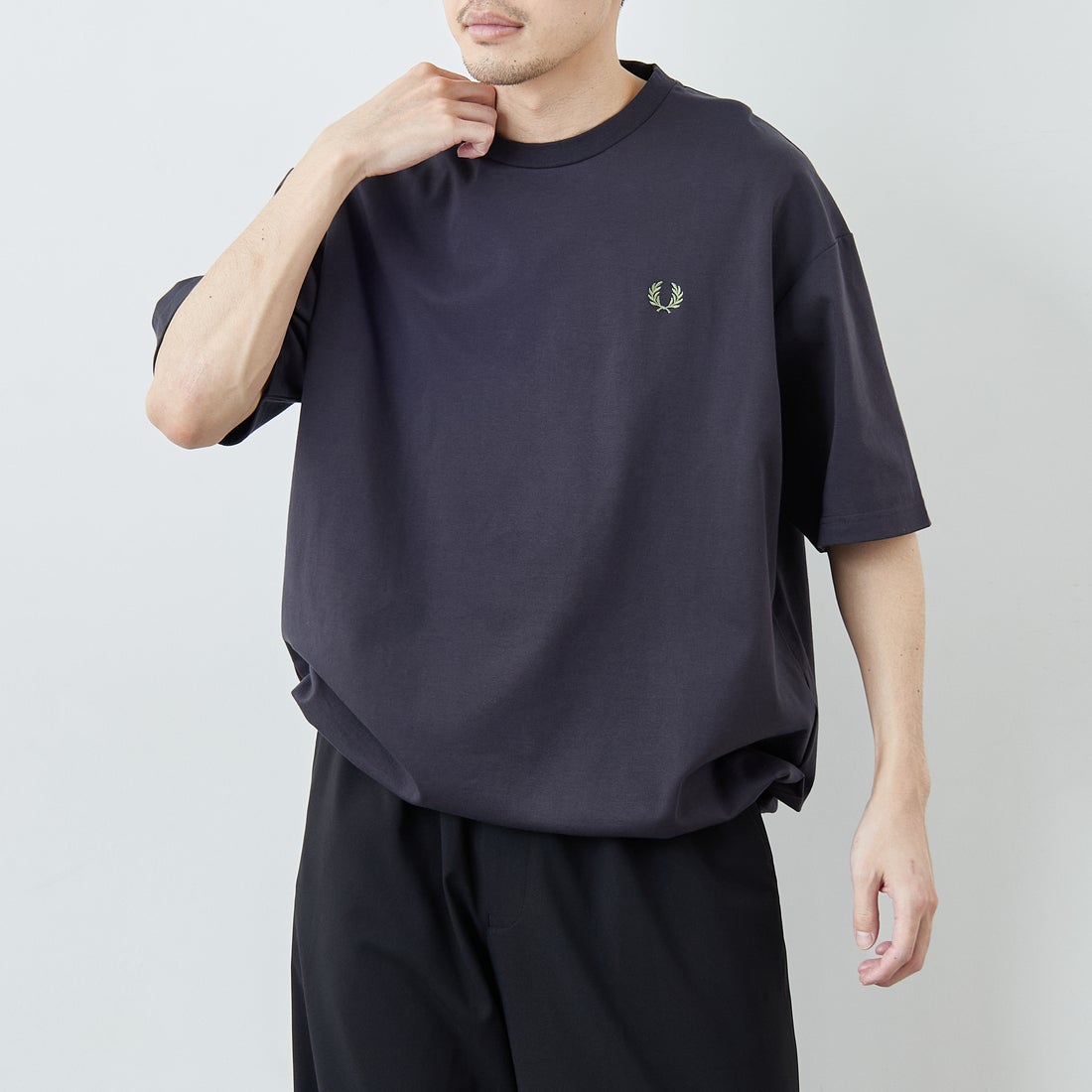 予約商品】FRED PERRY [フレッドペリー] 別注 ワンポイントロゴ刺繍