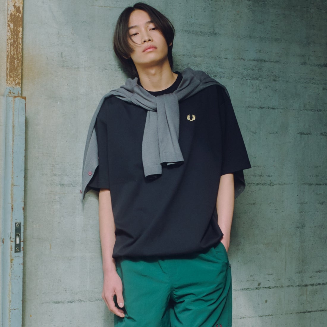 FRED PERRY [フレッドペリー] 別注 ワンポイントロゴ刺繍 ポンチドローコードTシャツ [FPM-26S-022JF] ANCHOR GRE