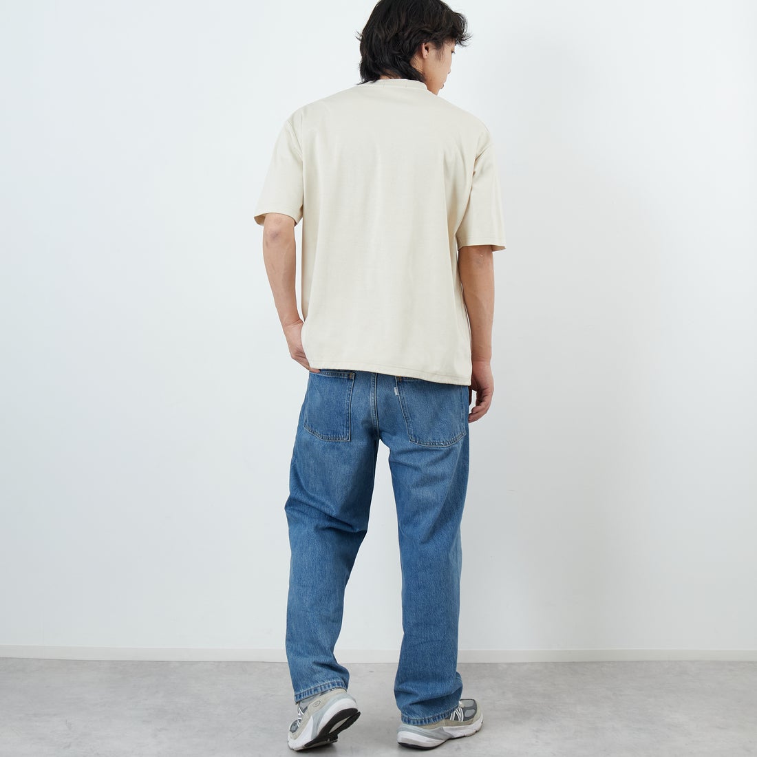 FRED PERRY [フレッドペリー] 別注 ワンポイントロゴ刺繍 ポンチドローコードTシャツ [FPM-26S-022JF] OATMEAL/AN &&モデル身長：179cm 着用サイズ：L&&