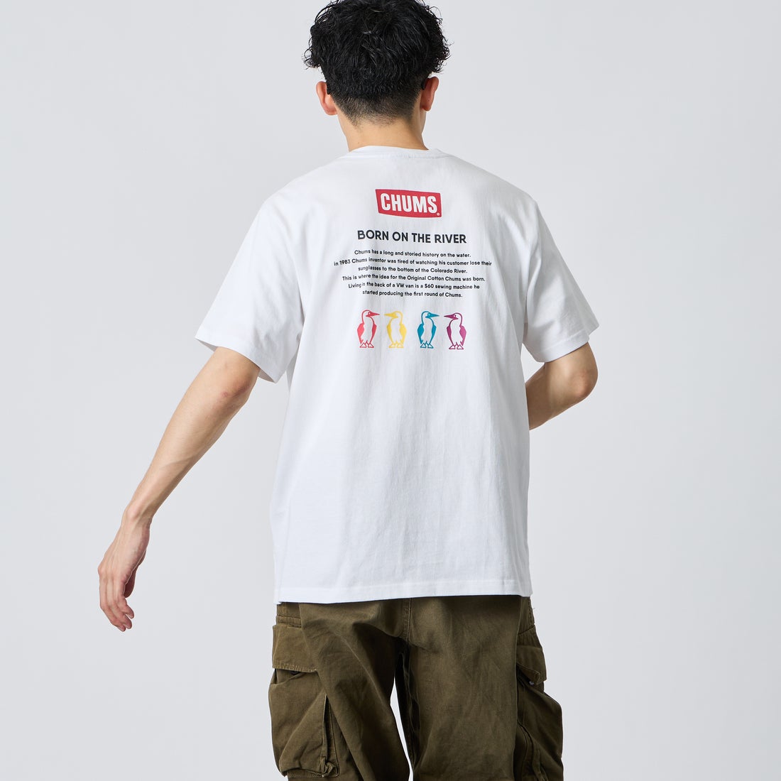 W001 WHITE&&モデル身長：168cm 着用サイズ：L&&