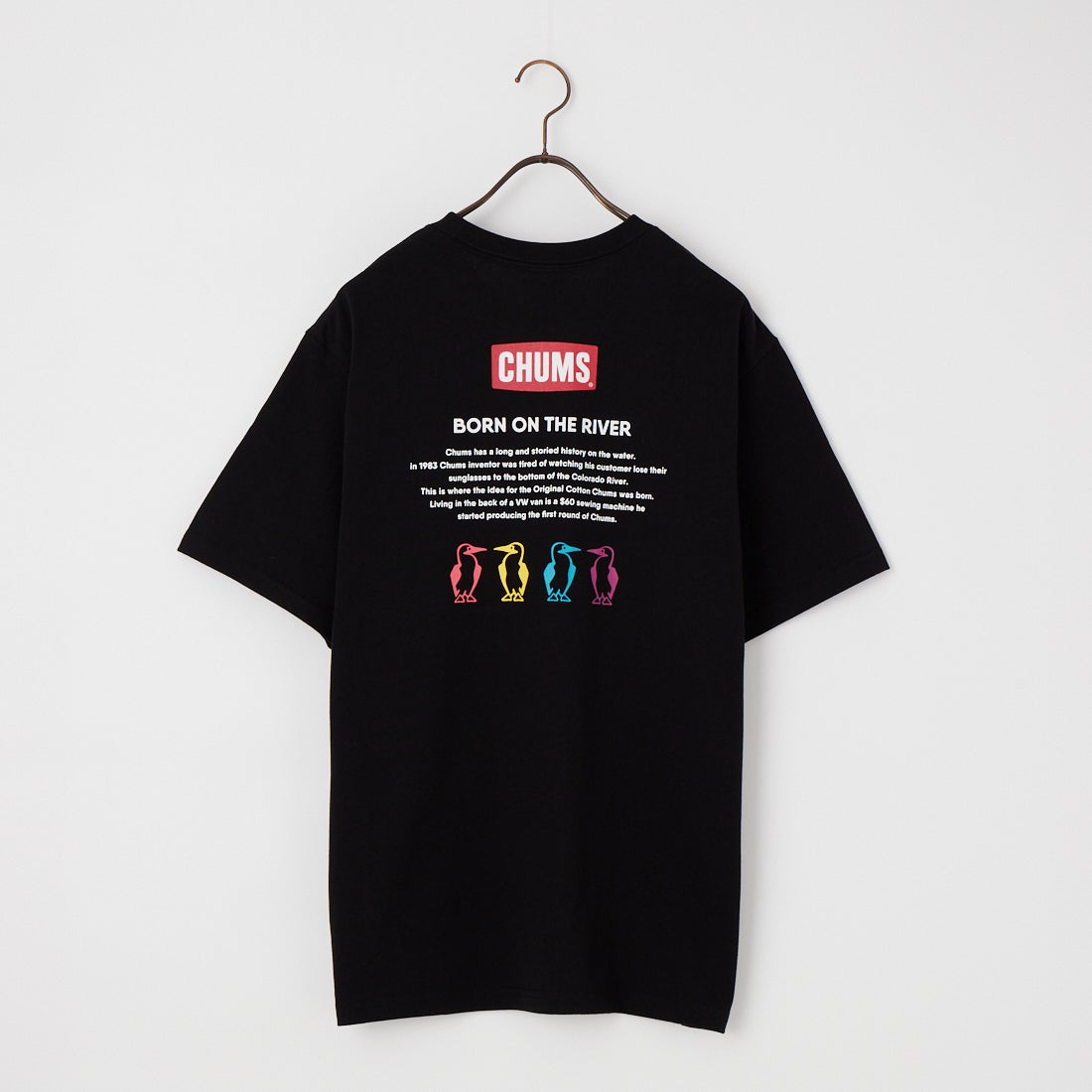 CHUMS [チャムス] 別注 ヒストリーロゴ バックプリント ショートスリーブTシャツ [CH01-2842-JF] K001 BLACK