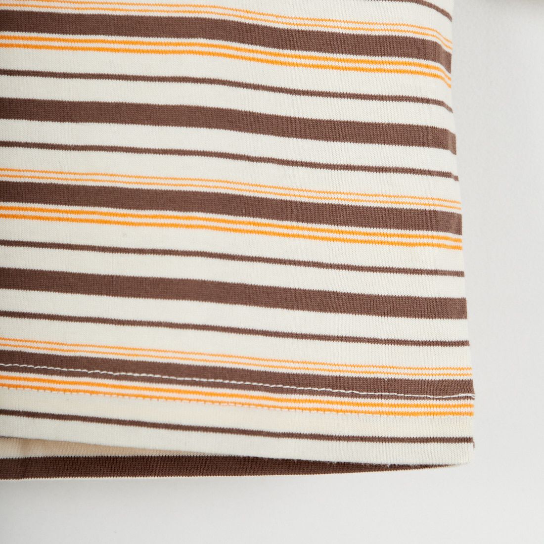 UNIVERSAL OVERALL [ユニバーサルオーバーオール] 別注 クロップド丈 ボーダーロングスリーブTシャツ [U2612215IN-JF] OFF/BRN