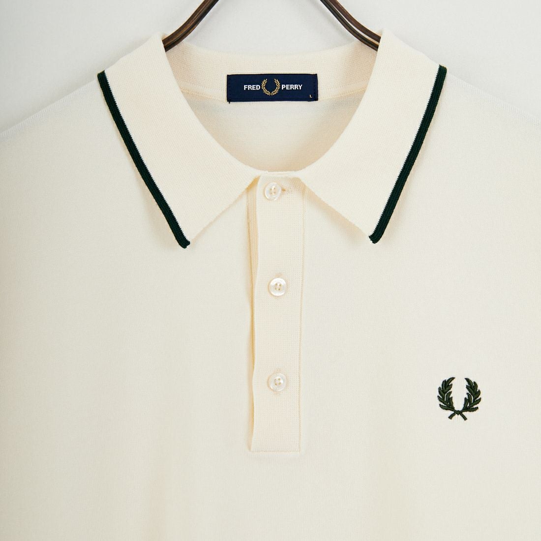 FRED PERRY [フレッドペリー] 別注 シングルティップライン サマーニットポロシャツ [FPM-26S-024JF] ECRU/GRASS