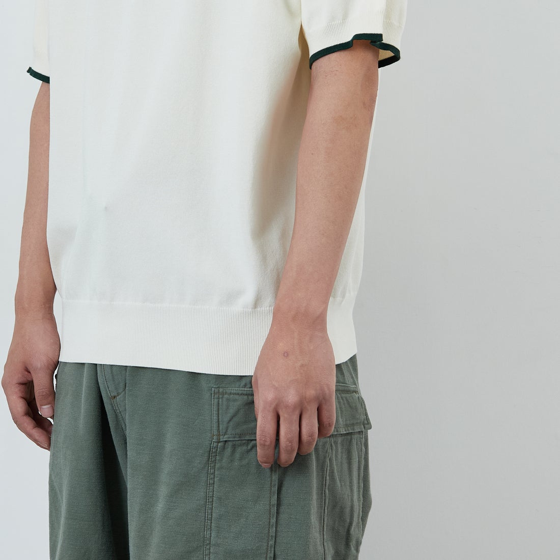 FRED PERRY [フレッドペリー] 別注 シングルティップライン サマーニットポロシャツ [FPM-26S-024JF] ECRU/GRASS