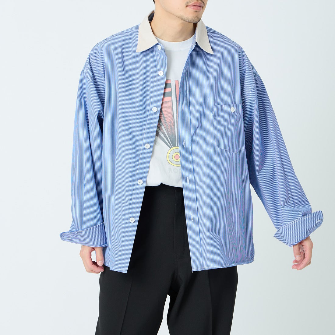 UNIVERSAL OVERALL [ユニバーサルオーバーオール] 別注 ビッグシルエット パジャマシャツ [U2611100IN-JF] BLUE ST2 &&モデル身長：168cm 着用サイズ：M&&