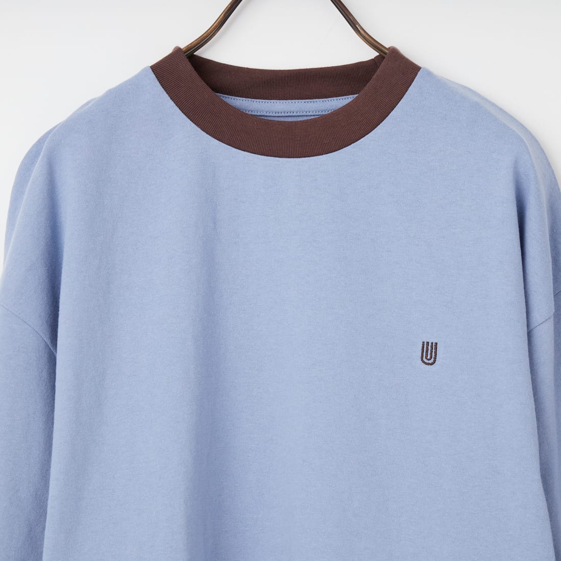 UNIVERSAL OVERALL [ユニバーサルオーバーオール] 別注 ワンポイントロゴ刺繍 ロングスリーブTシャツ [U2613215IN-JF] BGRY/BRN