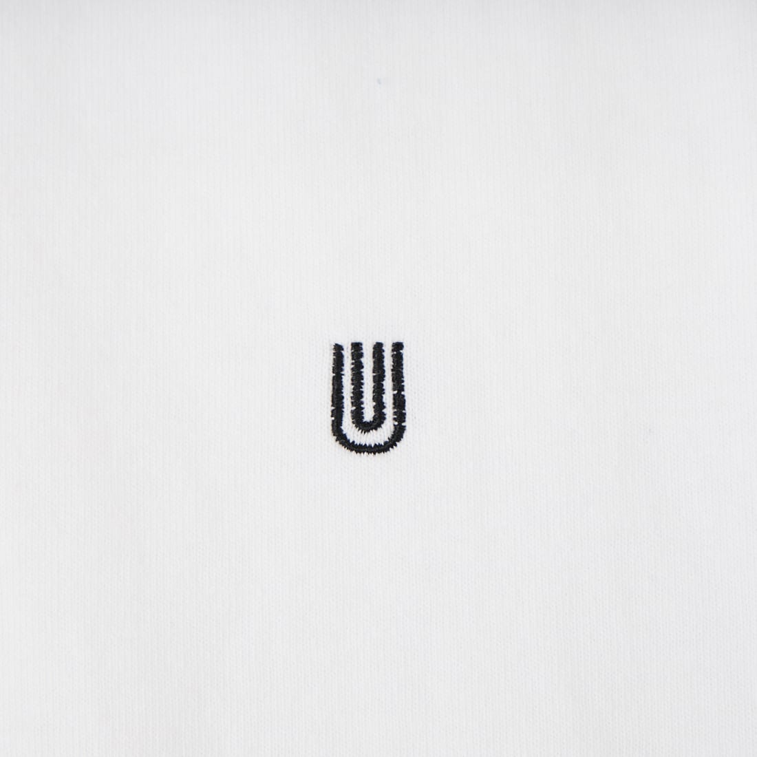 UNIVERSAL OVERALL [ユニバーサルオーバーオール] 別注 ワンポイントロゴ刺繍 ロングスリーブTシャツ [U2613215IN-JF] WHITE