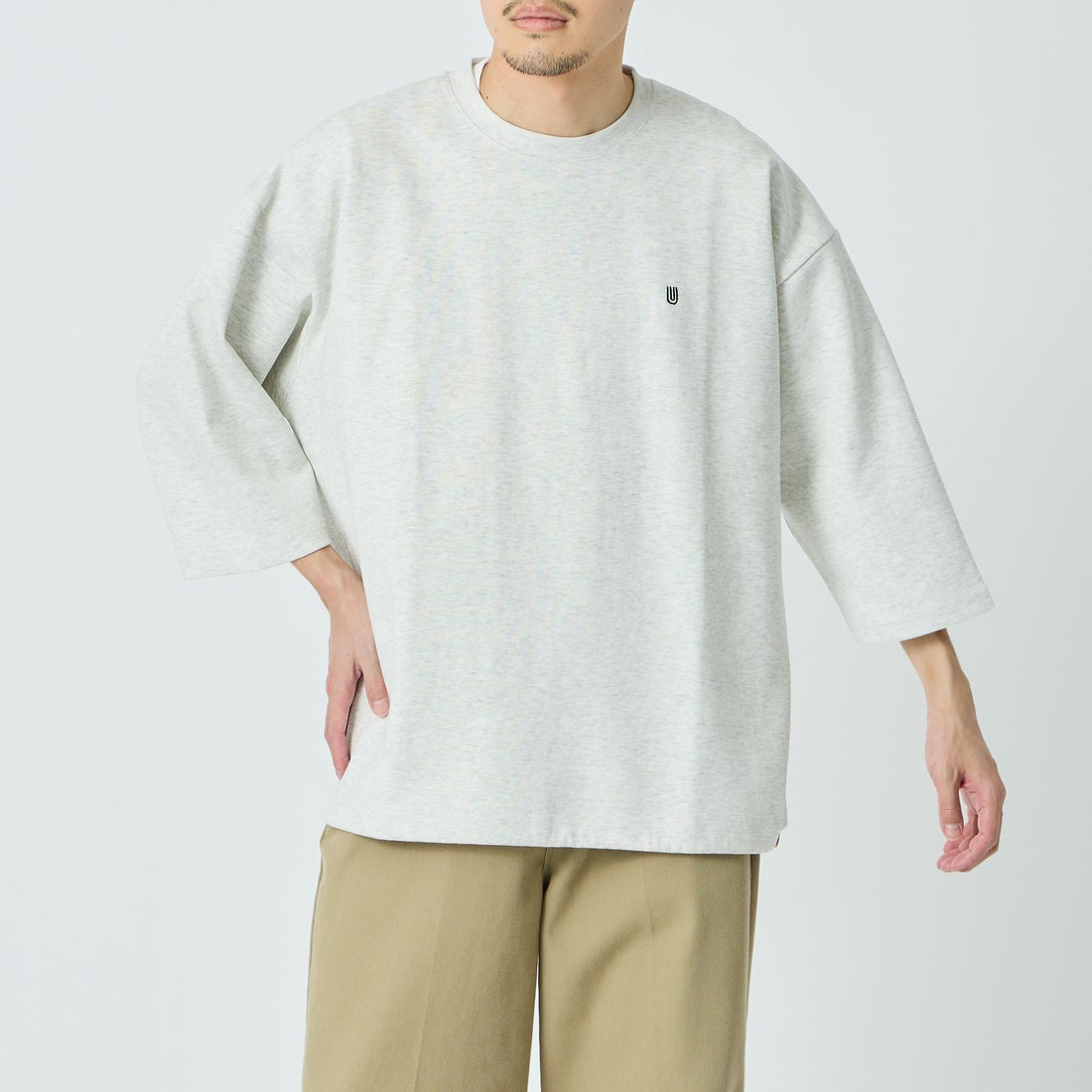 UNIVERSAL OVERALL [ユニバーサルオーバーオール] 別注 7分袖ドローコード付きポンチTシャツ [U2611280IN-JF] ASH &&モデル身長：168cm 着用サイズ：M&&