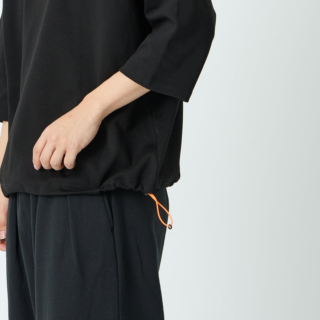 UNIVERSAL OVERALL [ユニバーサルオーバーオール] 別注 7分袖ドローコード付きポンチTシャツ [U2611280IN-JF] BLACK