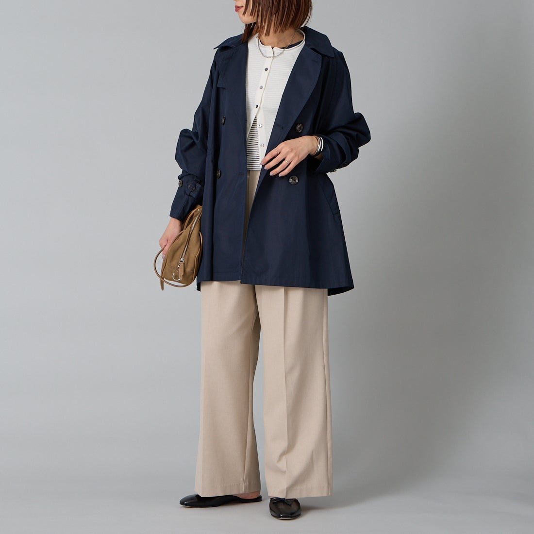 Jeans Factory Clothes [ジーンズファクトリークローズ] ミドル丈Aライントレンチコート [IN2-CT-6] 24 NAVY &&モデル身長：159cm 着用サイズ：F&&