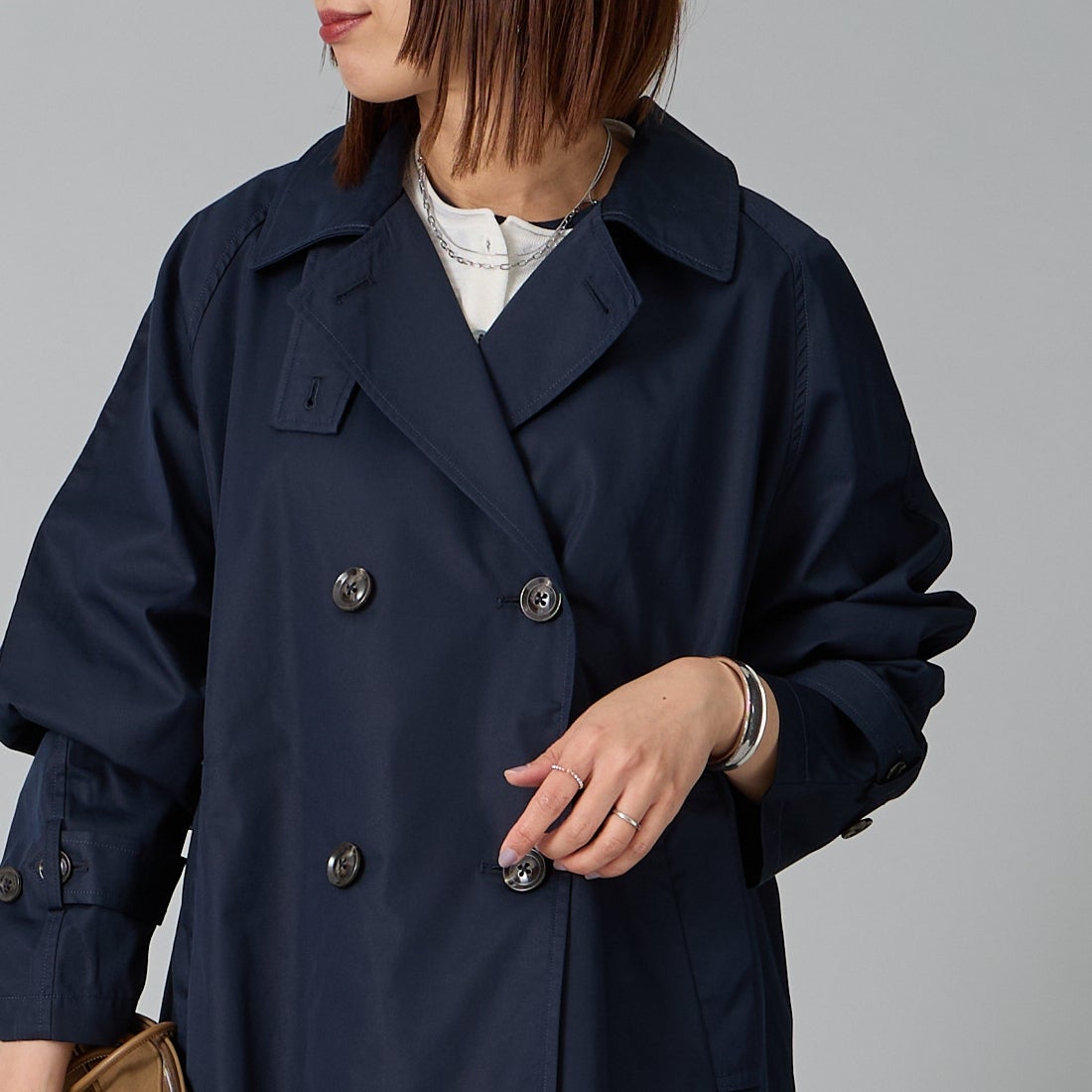 Jeans Factory Clothes [ジーンズファクトリークローズ] ミドル丈Aライントレンチコート [IN2-CT-6] 24 NAVY &&モデル身長：159cm 着用サイズ：F&&