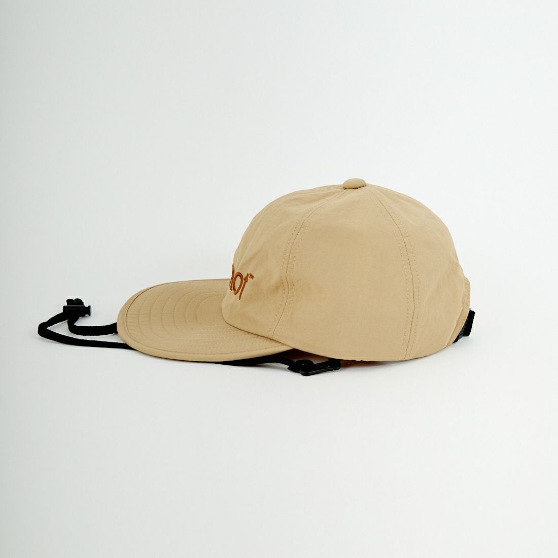 Marmot [マーモット] 別注 ブランドロゴ ロングビルキャップ [MTSS26UHG342IN-JF] LT.BEIGE