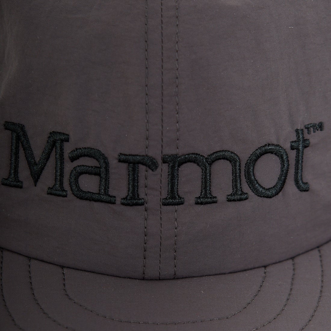 Marmot [マーモット] 別注 ブランドロゴ ロングビルキャップ [MTSS26UHG342IN-JF] CHARCOAL
