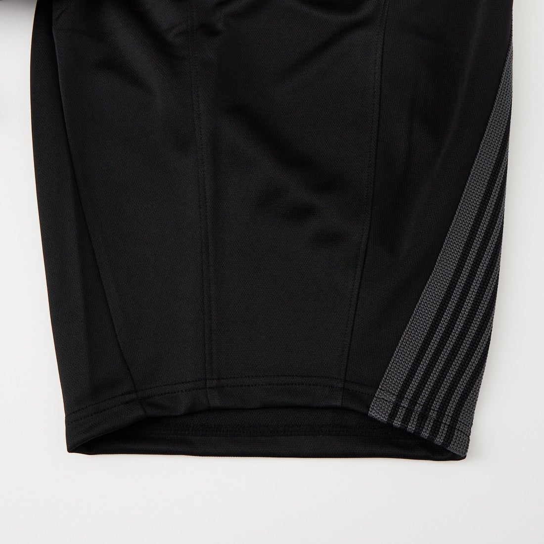 Needles [ニードルズ] 別注 ヒザデルトラックパンツ [RW1717-JF] BLACK