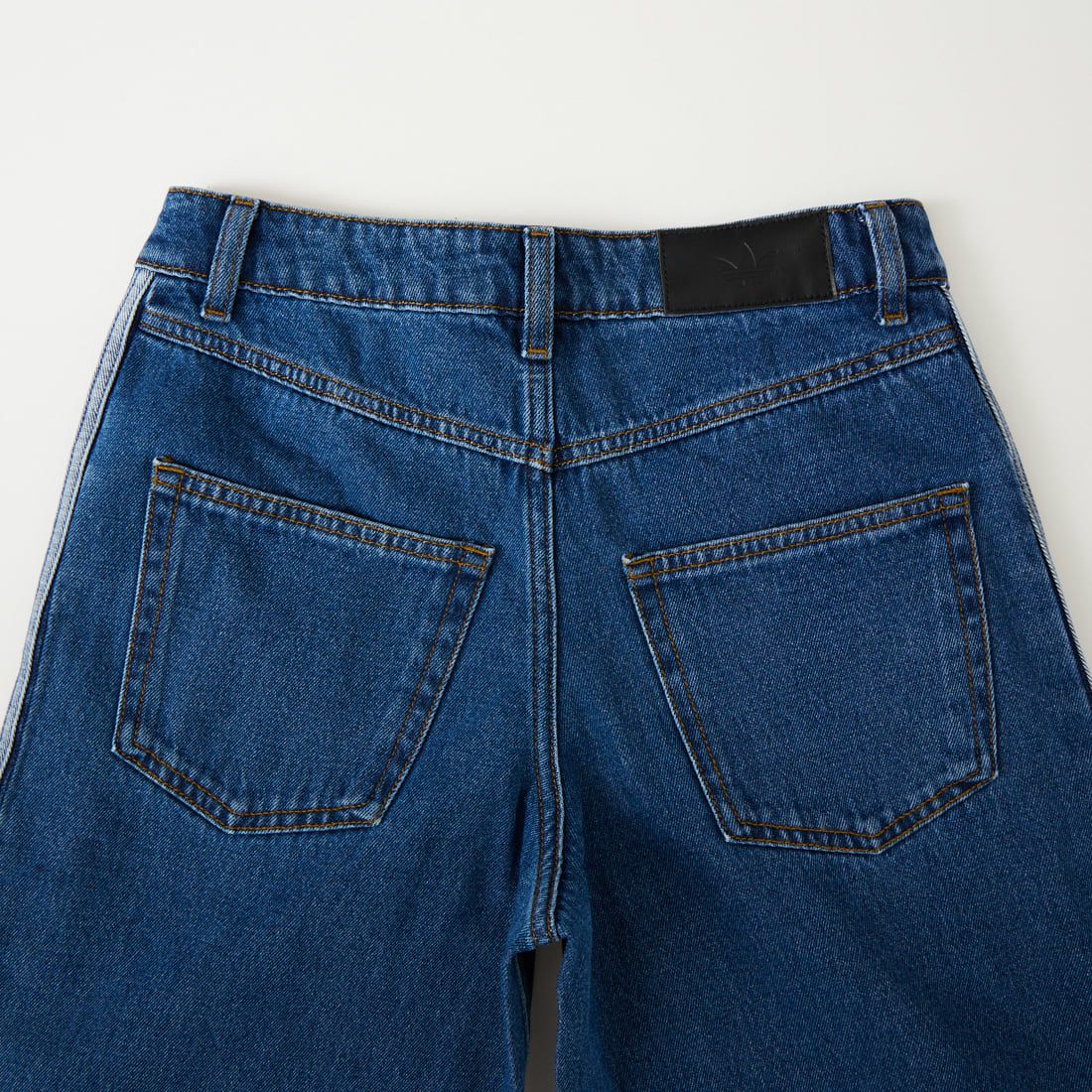 adidas Originals [アディダス オリジナルス] ファイヤーバード デニムトラックパンツ [BZ794] KD2935