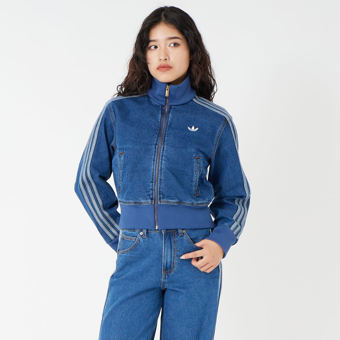 adidas Originals [アディダス オリジナルス] ファイヤーバード デニムトラックトップ [TE651] KD2913 &&モデル身長：162cm 着用サイズ：S&&